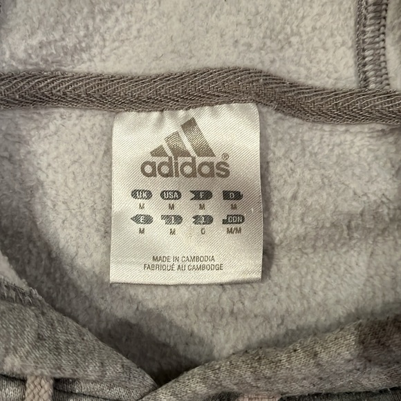 Men’s Gray Adidas heavy Hoodie - Picture 4 of 5